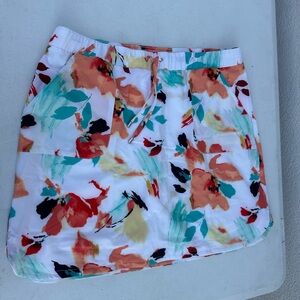 Chico's White Floral Mini Skort with Coral, Teal & Black